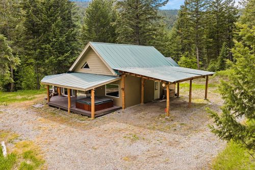 1424 Bierney Creek Rd, LAKESIDE, MT, 59922-9656 | Card Image