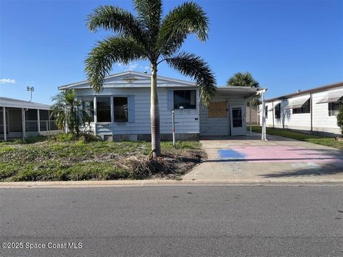 512 Puffin Dr, Barefoot Bay, FL, 32976-7805 | Card Image