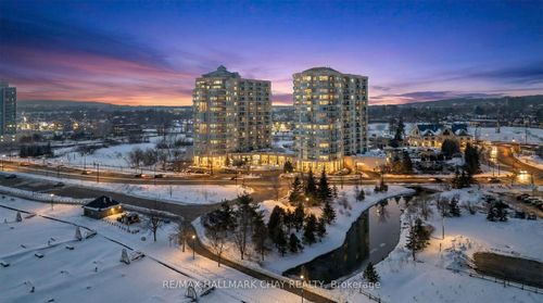 ph-2-4-2 Toronto Street, Barrie, ON, L4N9R2 | Card Image