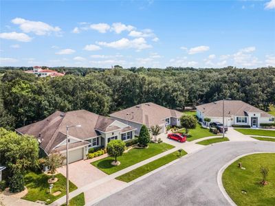 4562 Antietam Creek Trail, House other with 3 bedrooms, 2 bathrooms and null parking in Leesburg FL | Image 3