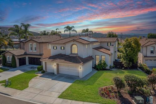 3748 Cavern Pl, Carlsbad, CA, 92010-6585 | Card Image
