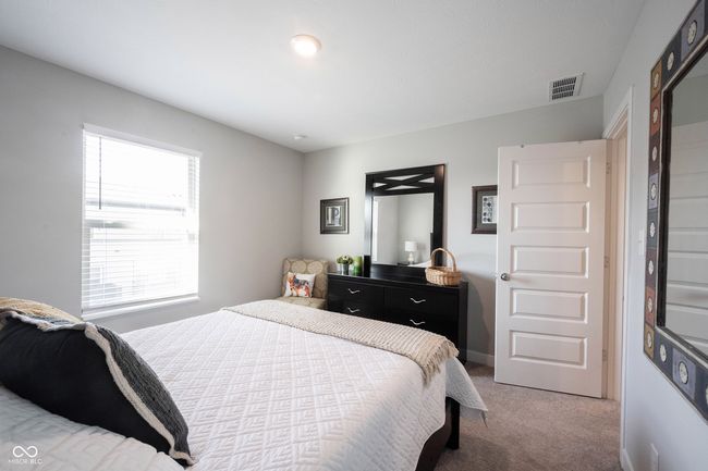 Furniture can Stay | Image 45