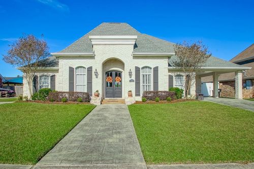 2444 S Lake Boulevard, Violet, LA, 70092 | Card Image