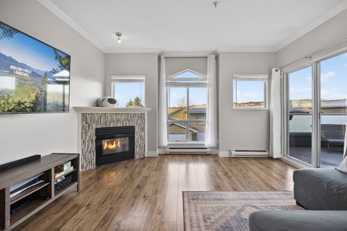 1126 O'Flaherty Gate, Port Coquitlam, BC, V3C6H2 | Card Image