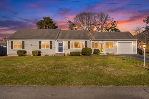 8 Captain Percival Rd, South Yarmouth, MA, 02664-2826 | Card Image