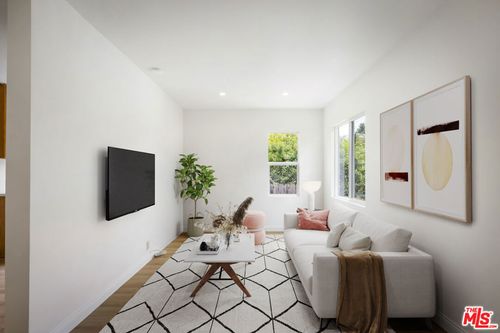 1720 N Avenue 45, Los Angeles, CA, 90041-3209 | Card Image