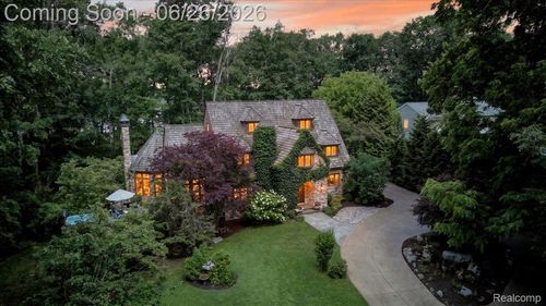 29498 E River Rd, Grosse Ile, MI, 48138-1929 | Card Image