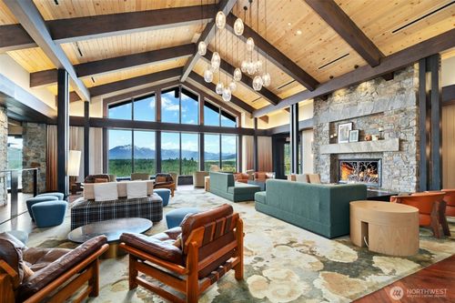 5044-3600 Suncadia Trl, Cle Elum, WA, 98922-3251 | Card Image