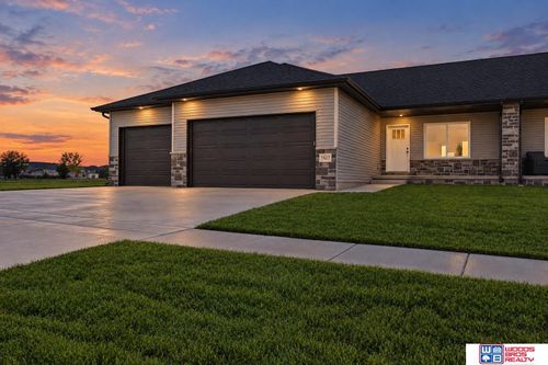 9429 S 82nd St, Lincoln, NE, 68516-6138 | Card Image