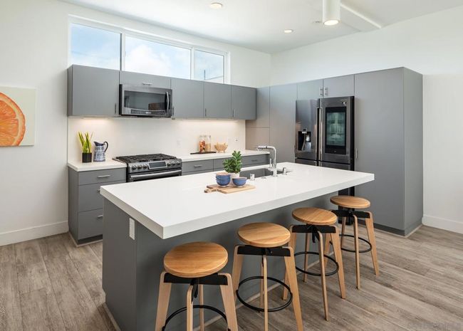 3 - 4079 1 St Ave, Condo with 2 bedrooms, 2 bathrooms and 2 parking in San Diego CA | Image 4