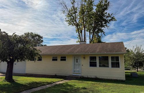 1 Lynwood Dr, Washington, IN, 47501-1223 | Card Image