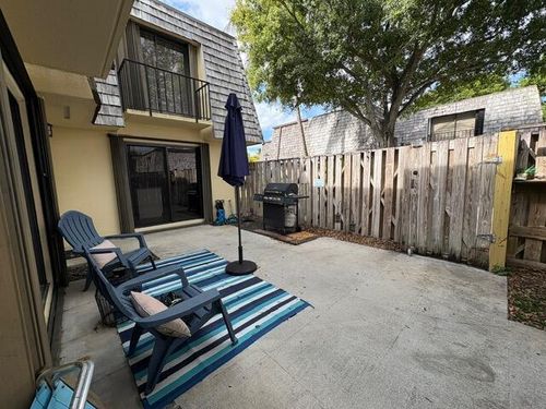 303 Arabian Rd, Palm Springs, FL, 33461-2164 | Card Image