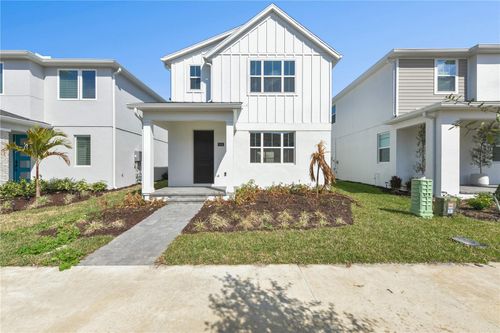 1833 Crowncrest Dr, APOPKA, FL, 32703-8571 | Card Image