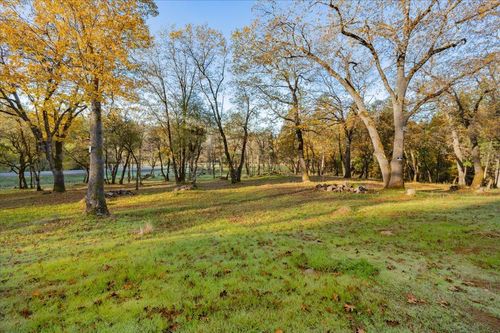 10746 S Ponderosa Way, Rough and Ready, CA, 95975-9626 | Card Image