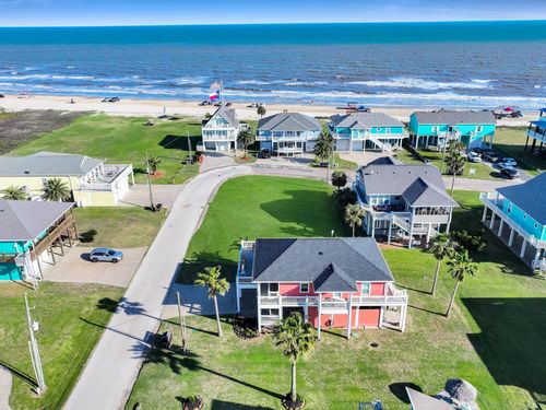 2727 Gillespie, Crystal Beach, TX, 77650 | Card Image