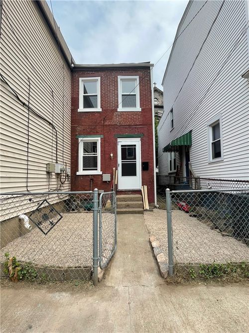 206 Clay St, Sharpsburg, PA, 15215-2013 | Card Image