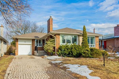 bsmt-50 Silverview Dr, North York, ON, M2M2B3 | Card Image