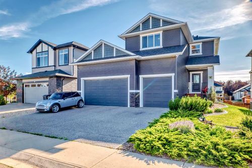79 Lakes Estates Circle, Strathmore, AB, T1P0B6 | Card Image