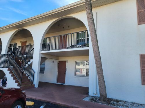 apt-3-400 Auburn Dr, DAYTONA BEACH, FL, 32118-3246 | Card Image