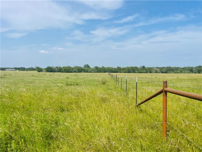 8409 S Hickory Loop, Home with 0 bedrooms, 0 bathrooms and null parking in Calvert TX | Image 6