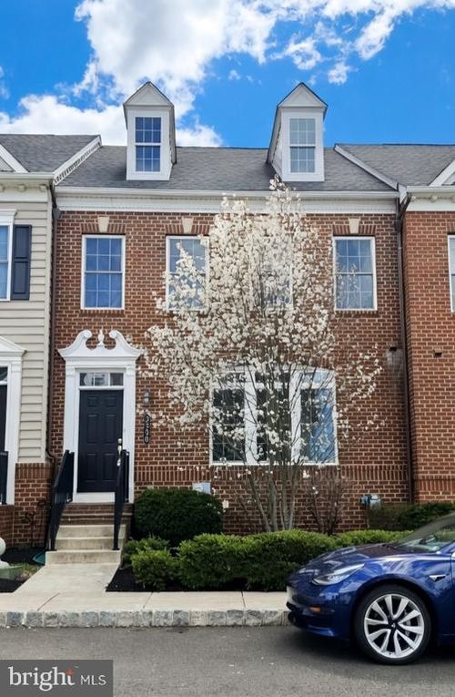 3990 Cephas Child Rd, DOYLESTOWN, PA, 18902-9171 | Card Image