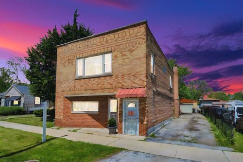 3724 W 135th St, Robbins, IL, 60472-1112 | Card Image