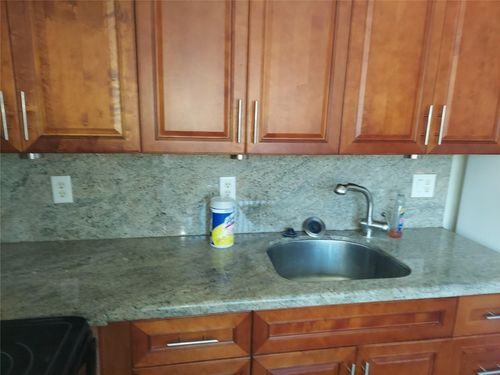 1829 N Dixie Hwy, Fort Lauderdale, FL, 33305-3816 | Card Image