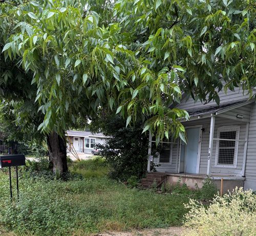 1815 Singleton Avenue, Austin, TX, 78702 | Card Image