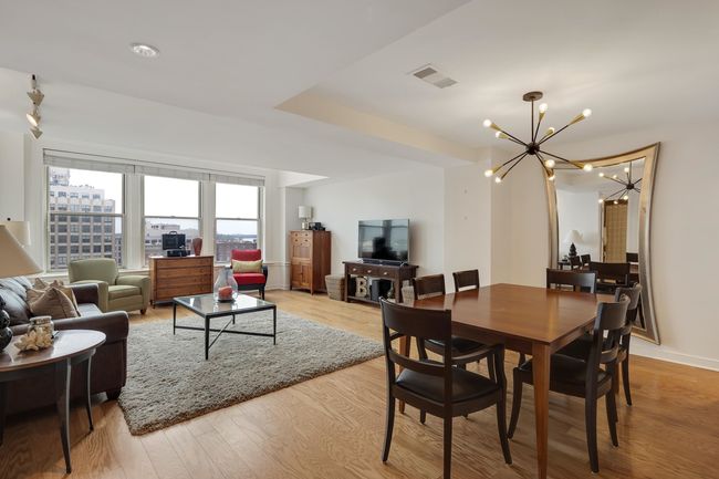 APT-1004 - 66 Monroe Ave, Condo with 2 bedrooms, 2 bathrooms and null parking in Memphis TN | Image 9