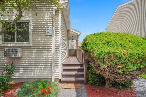 3106 Village Dr, Brewster, NY, 10509-1330 | Card Image