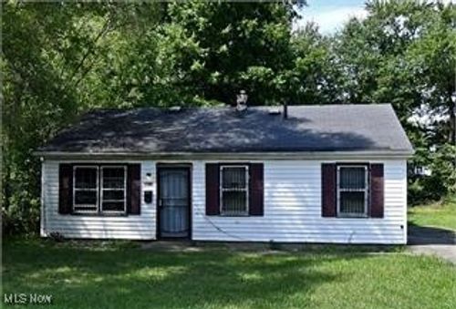 1736 Jefferson St Sw, Warren, OH, 44485-3560 | Card Image