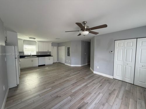 2-4393 Davis Rd, Lake Worth, FL, 33461 | Card Image