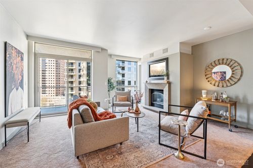 unit-1423-10650 Ne 9th Pl, Bellevue, WA, 98004-5071 | Card Image