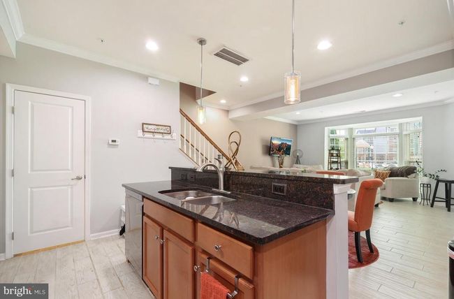 24606 Johnson Oak Ter, Townhouse with 2 bedrooms, 3 bathrooms and null parking in DULLES VA | Image 8