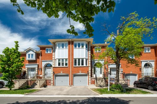 35-80 Mccallum Dr, Richmond Hill, ON, L4C9X5 | Card Image