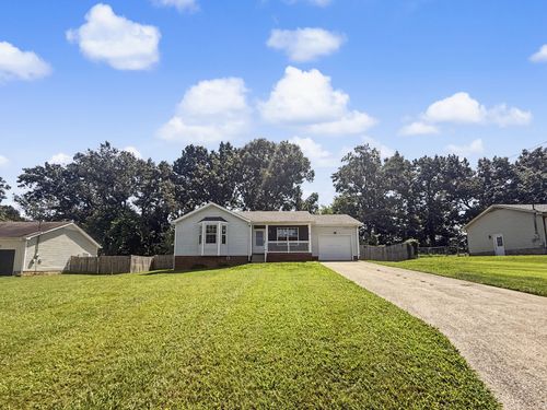 117 Oak Tree Dr, Oak Grove, KY, 42262-9387 | Card Image