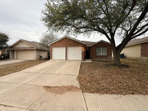 5715 Grandwood Dr, San Antonio, TX, 78239-1415 | Card Image