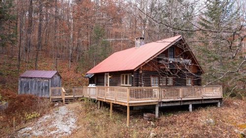 5997 Vt Route 30, Jamaica, VT, 05343 | Card Image