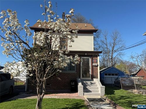 88 Main St, Little Ferry, NJ, 07643-1515 | Card Image