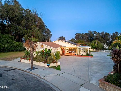 6994 Swan St, Ventura, CA, 93003-7144 | Card Image
