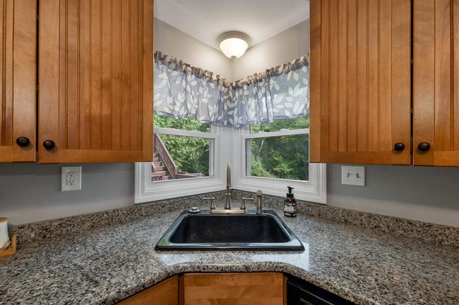 44 High St, House other with 4 bedrooms, 2 bathrooms and null parking in Stratham NH | Image 11
