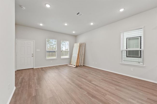 10196 Barberry St, House other with 3 bedrooms, 3 bathrooms and null parking in Willis TX | Image 6