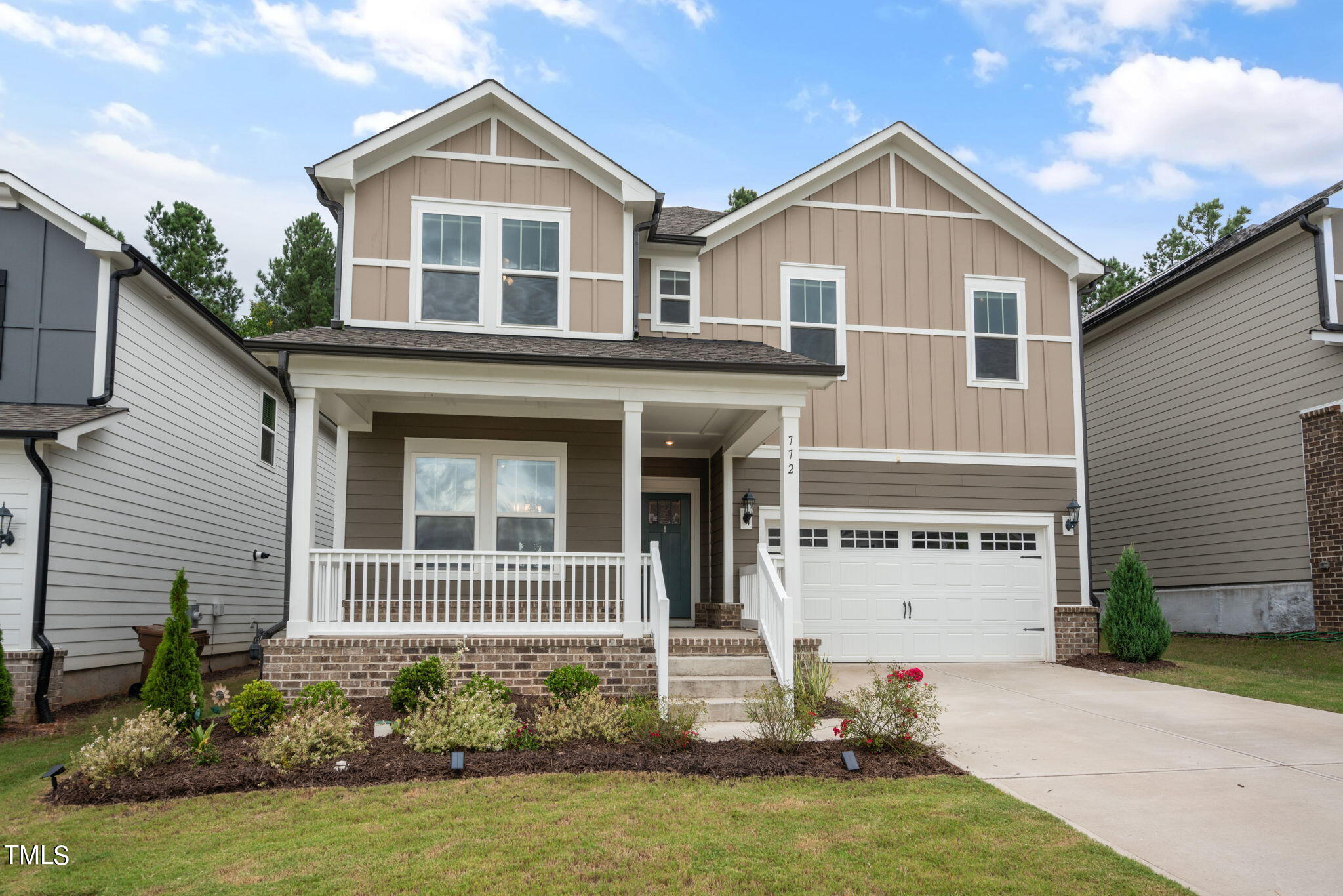 Sage Oak Ln, Holly Springs, NC 27540