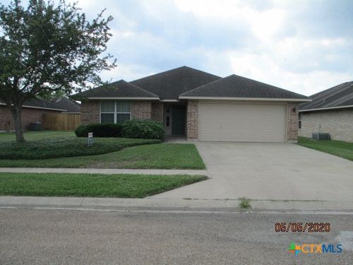 103 Evan Cir, Victoria, TX, 77901-2421 | Card Image