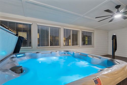 21208 Santa Rosa Ave, Lago Vista, TX, 78645-2049 | Card Image