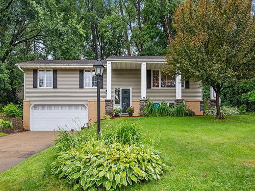 1915 Sioux Ct, Burnsville, MN, 55337-1130 | Card Image