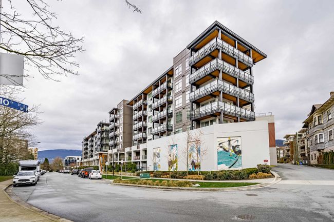 305 - 108 E 8 Th Street, Condo with 2 bedrooms, 2 bathrooms and 1 parking in North Vancouver BC | Image 3