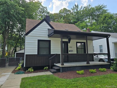 1402 Owana Ave, Royal Oak, MI, 48067-5008 | Card Image