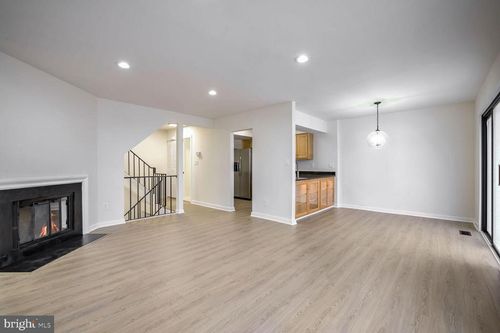 18721 Pier Point Place, GAITHERSBURG, MD, 20886 | Card Image