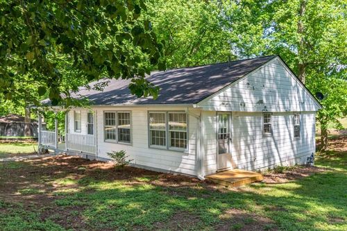 514 Grady St, Waleska, GA, 30183-3354 | Card Image